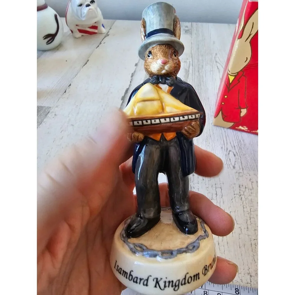 Royal doulton isambard Kingdom brunel DB 437 bunnykins bunny inventors ship sail